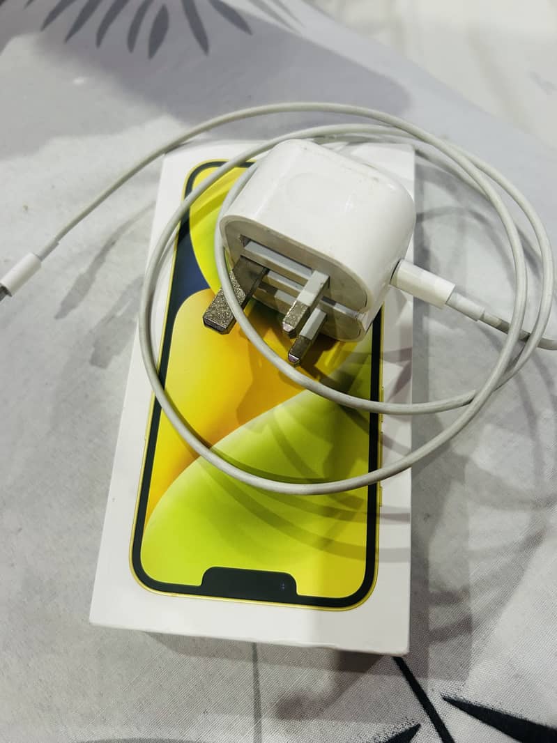 iPhone 14 2