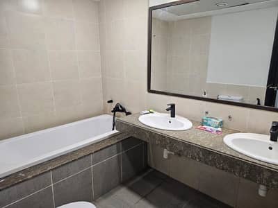 2bedrooms Fully furnished apartment Higher Floor Coral Tower2 available for rent