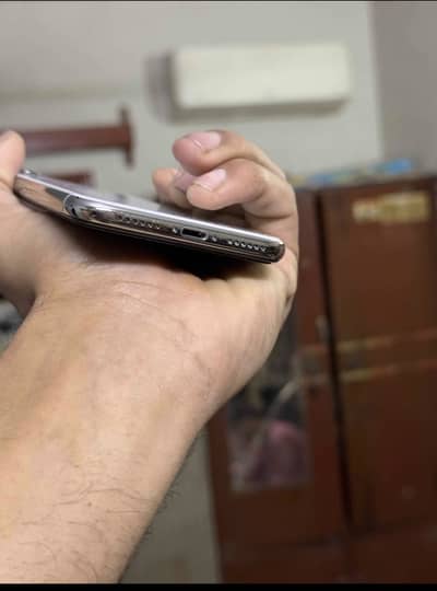 iPhone X pta approved