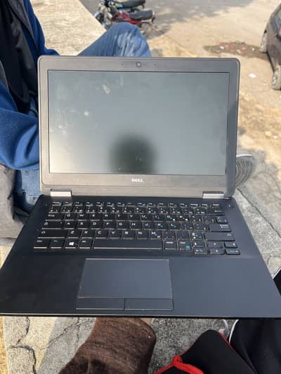 Dell Latitude E7270 Core i7 6th Gen Laptop 8/256 ssd