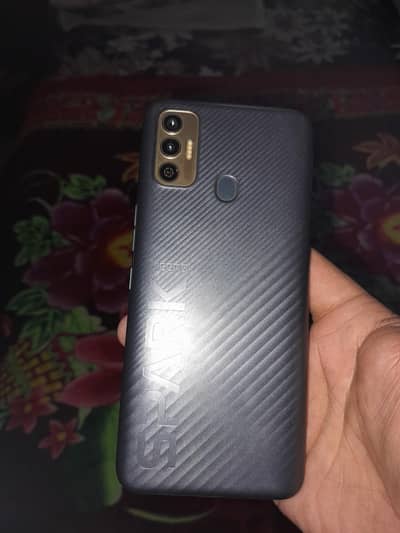 tecno spark 7t