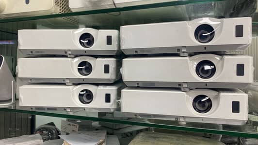 Multimedia projectors New and Used both available