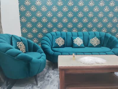 Brand New 5 Seating Sofa Set In Faisalabad