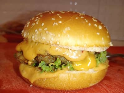 Expert Cook Available (Full Time / Part Time)