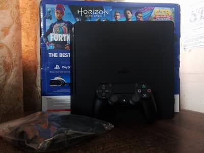 PS4 Slim 500GB , V12.52 Jailbreak