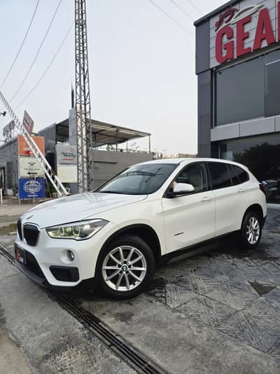 BMW X1 Panaromic Sunroof