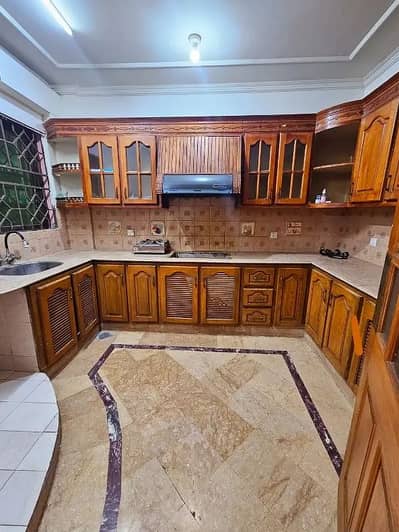 G 13 10 MARLA UPAR POTION FOR RENT