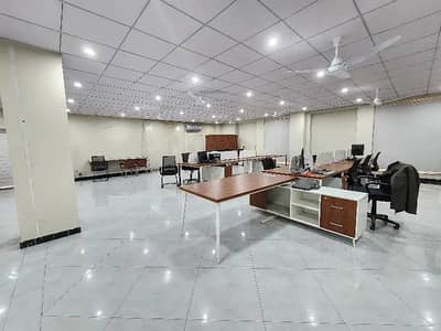 4000sqft hall available in Johar town.