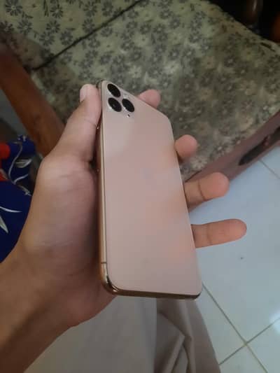iphone 11 pro max factory unlocked non pta 64GB Gold color