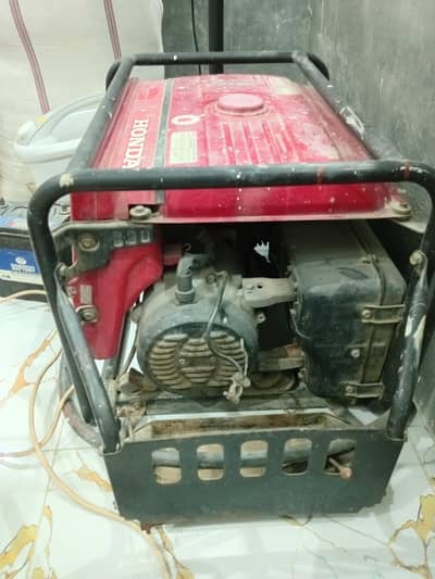 Honda 5 KVA Gas generator - with battery - running condition