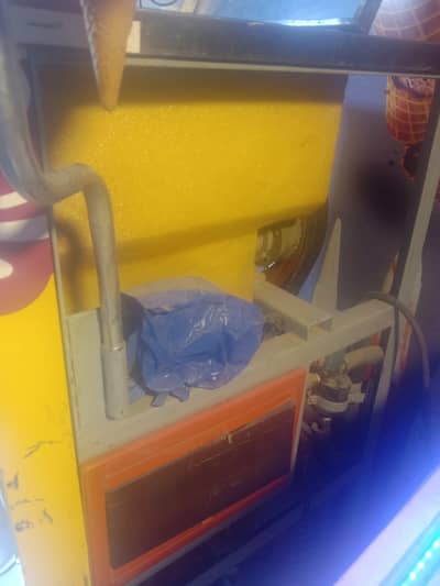 Heavy Duty 3 Flavor Ice Cream / Softy Machine – Perfect Working