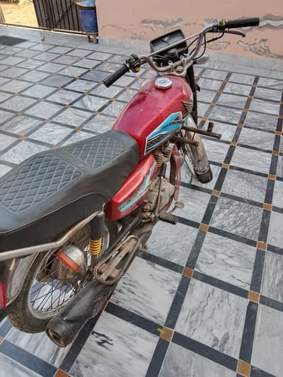 Honda cg 125 2015 model