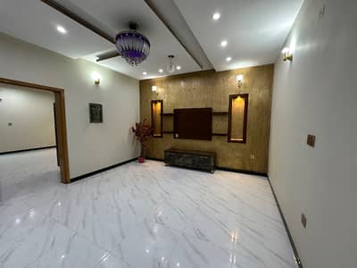 9 Marla House Available For Rent In Bahria Town Lahore