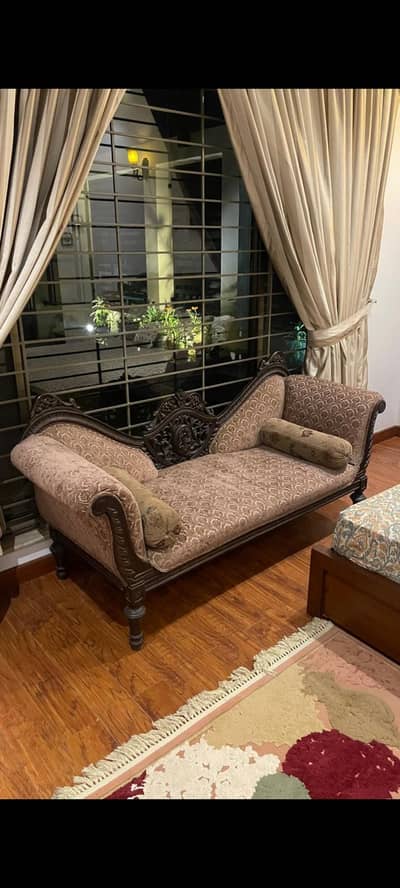 mint condition Dewan