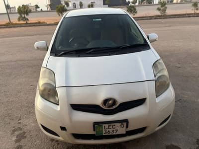 Toyota Vitz RS 1.3 2010