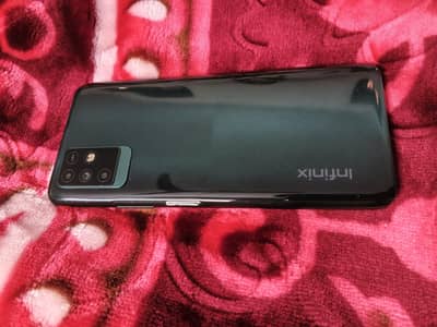 Infinix note 10 lush condition  duel sim PTA with box ladies hand use