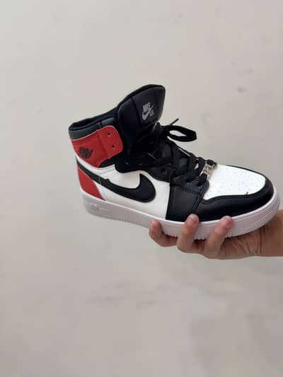 Men’s Air Cushion Sports Shoes – Lightweight & Comfortable