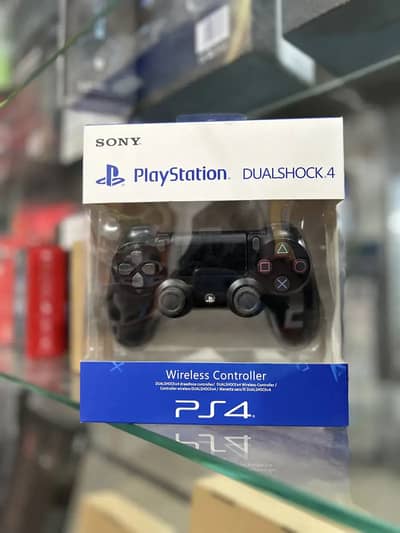 ps4 controller with box few months used