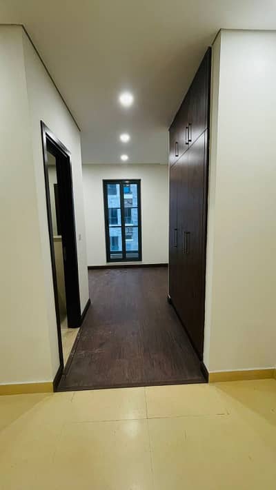 Buy A Flat Of 149 Square Yard In Eighteen