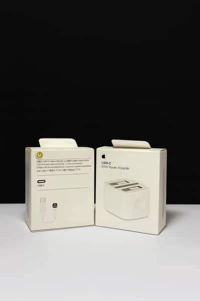 iPhone 3 Pin Adopter