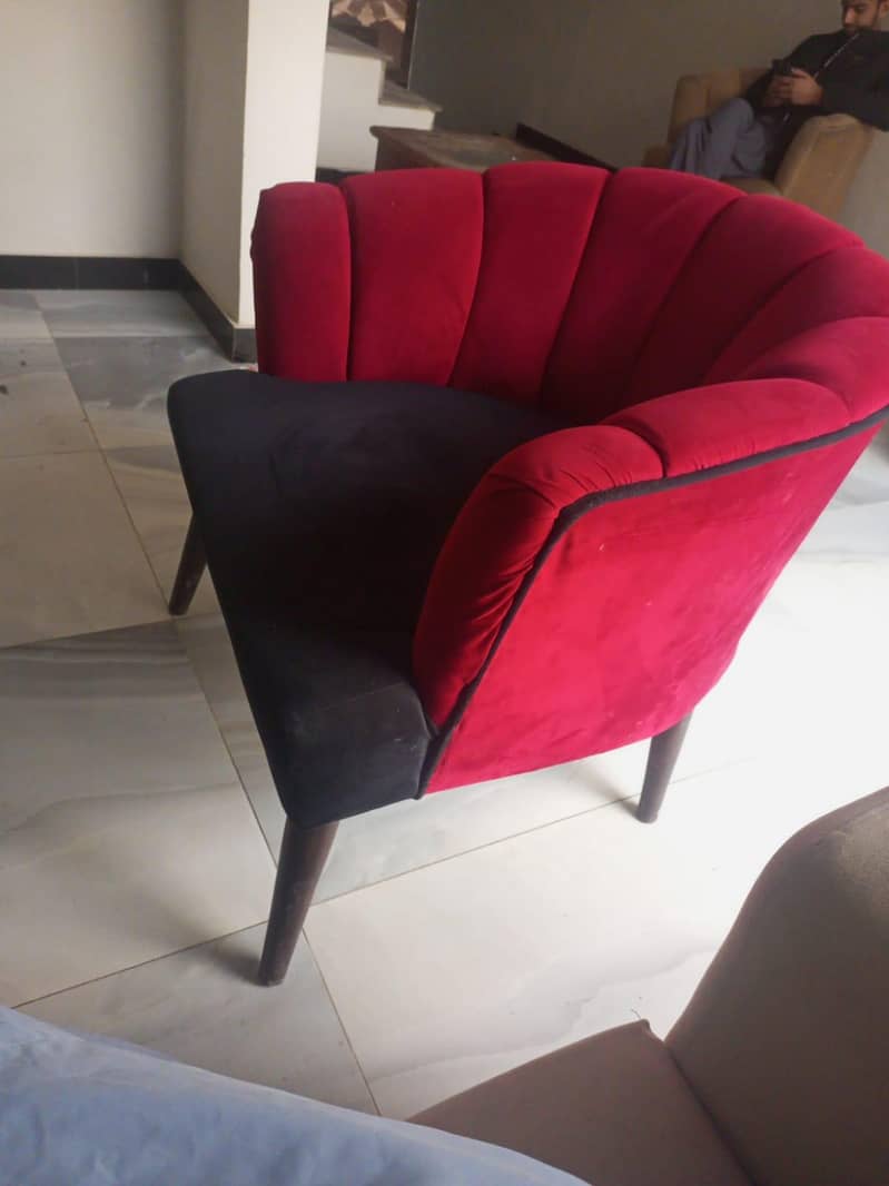 carpenter available 19