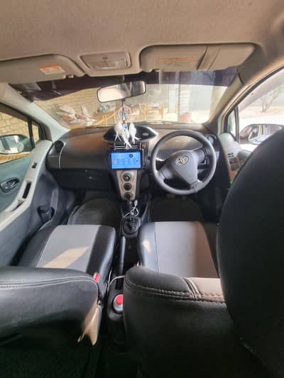 vitz 2007 rajistar 2010 A one Condition two Piece Touching