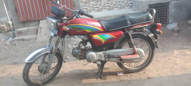 Ghani motorcycle CC 70 all okay ha all document biometric be available