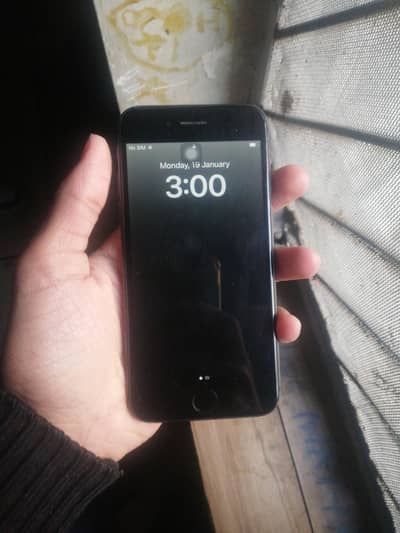 I phone 8 non pta 64GB all ok home button not working(exgeng possible)