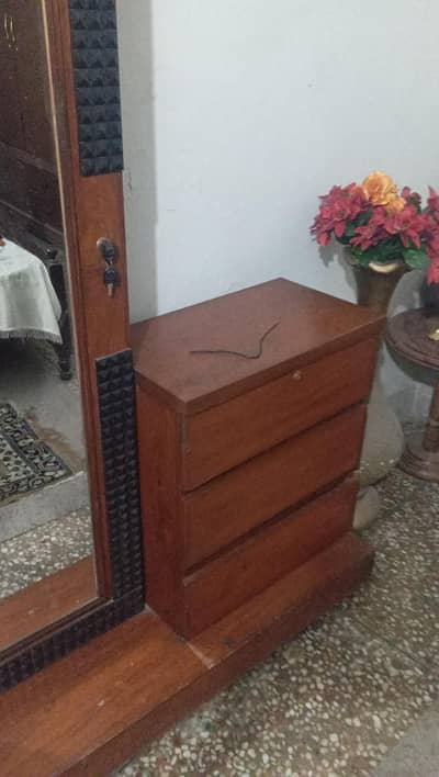 dressing table/dresser for sale