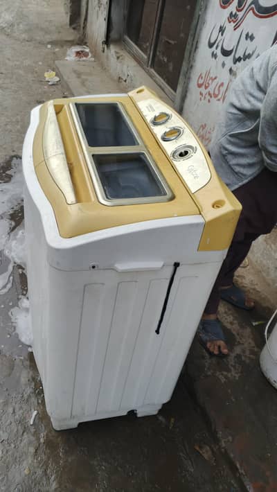 Kenwood Double washing machine