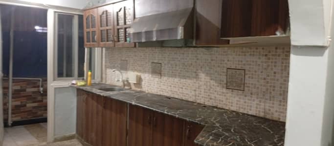 3BDD 1950 SQFT LEASE 2 FLOOR SIDE ROAD FACING. . .