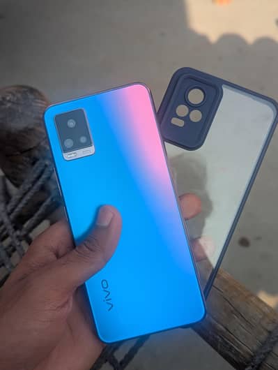 vivo v20 8/128gb with original box only for sale