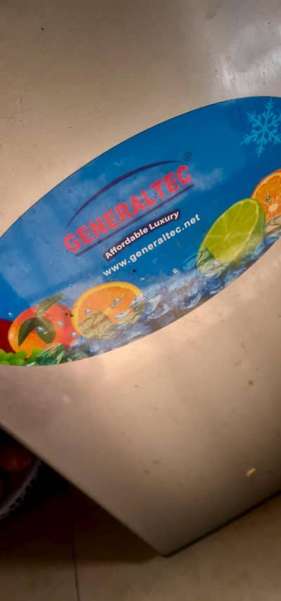Generaltec Fridge