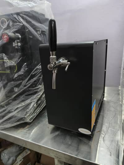 Soda water machine imported carbonator