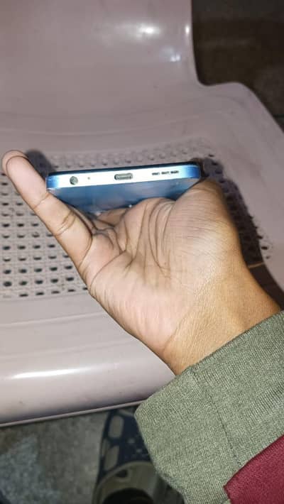 infinix hot 30i play 8+8 128GB