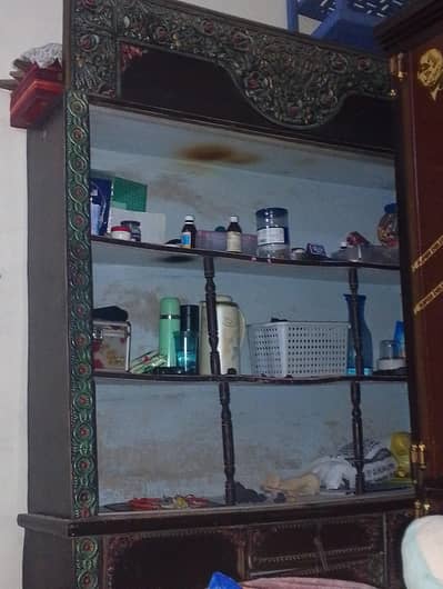 show case in low price 4500