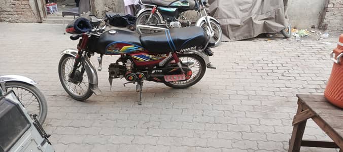 CD 70cc full ok 20/21 finally 1.10k