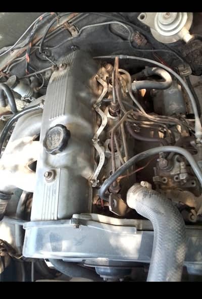 ٹواسٹوک اوکے ہاف انجن ۔ی