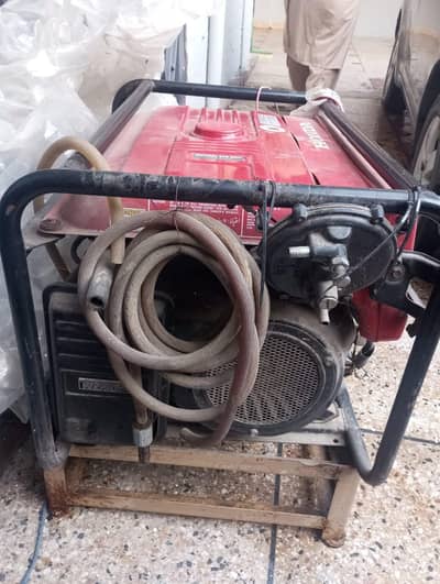 Honda(Japan) generator in running condition all ok