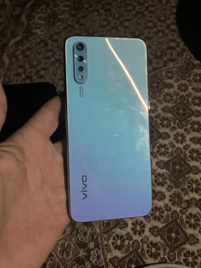 Vivo S1
