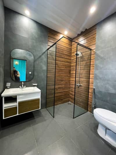 BEAUTIFUL HOUSE FOR SALE AVAILABLE