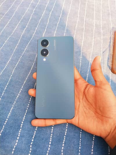 vivo y17s in good condition