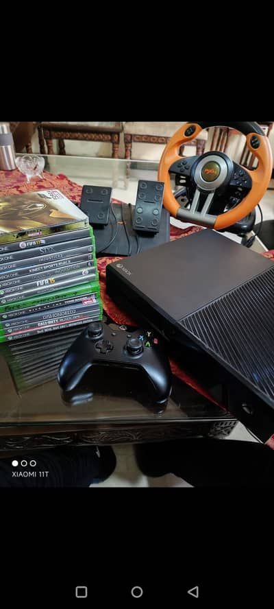 Xbox one 500gb with Pxn v3 pro | Brand-new condition| Alot of games