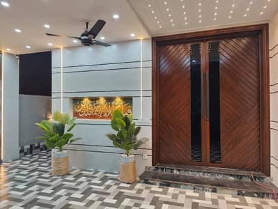 BEAUTIFUL HOUSE FOR SALE AVAILABLE