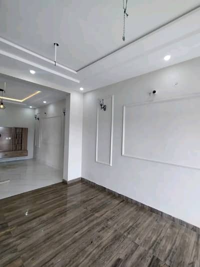 BEAUTIFUL HOUSE FOR RENT AVAILABLE