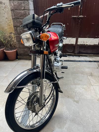 Honda 125 self start