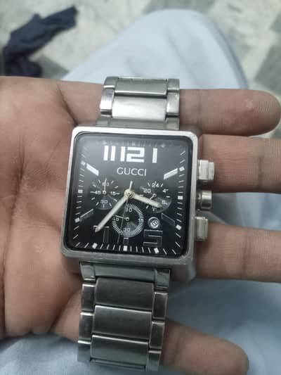 Gucci coronograph watch