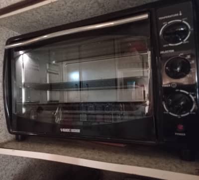 Black and Decker Toaster Oven