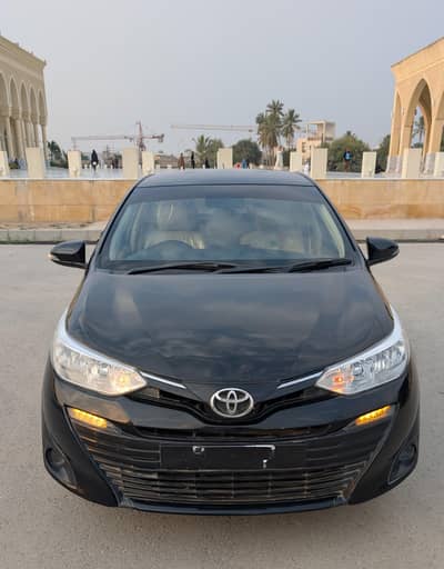 Toyota  Yaris Ativ Sedan 1.5