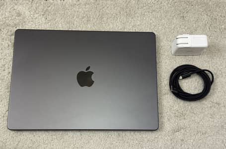 MacBook Pro 14 Inch 24GB/512GB M4 Pro Space Black